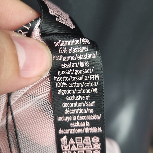 New Victoria’s Secret lingerie Sz L - Picture 13 of 13